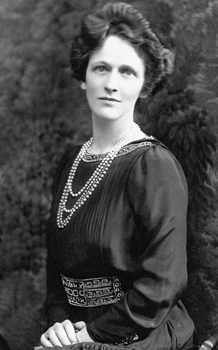 nancy-astor-5.jpg